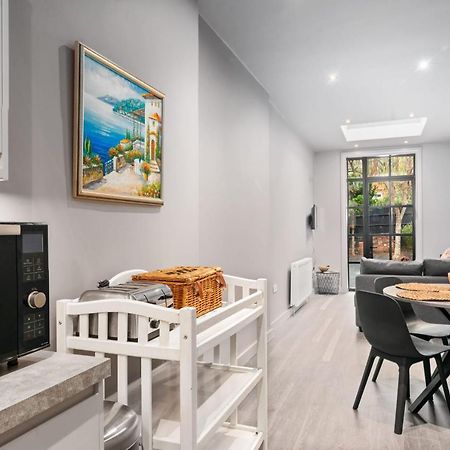 Lovely 2-Bed Apartment - Hosted By Guestreadyロンドン エクステリア 写真
