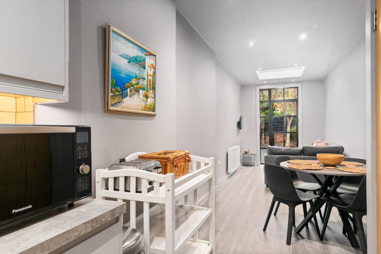 Lovely 2-Bed Apartment - Hosted By Guestreadyロンドン エクステリア 写真