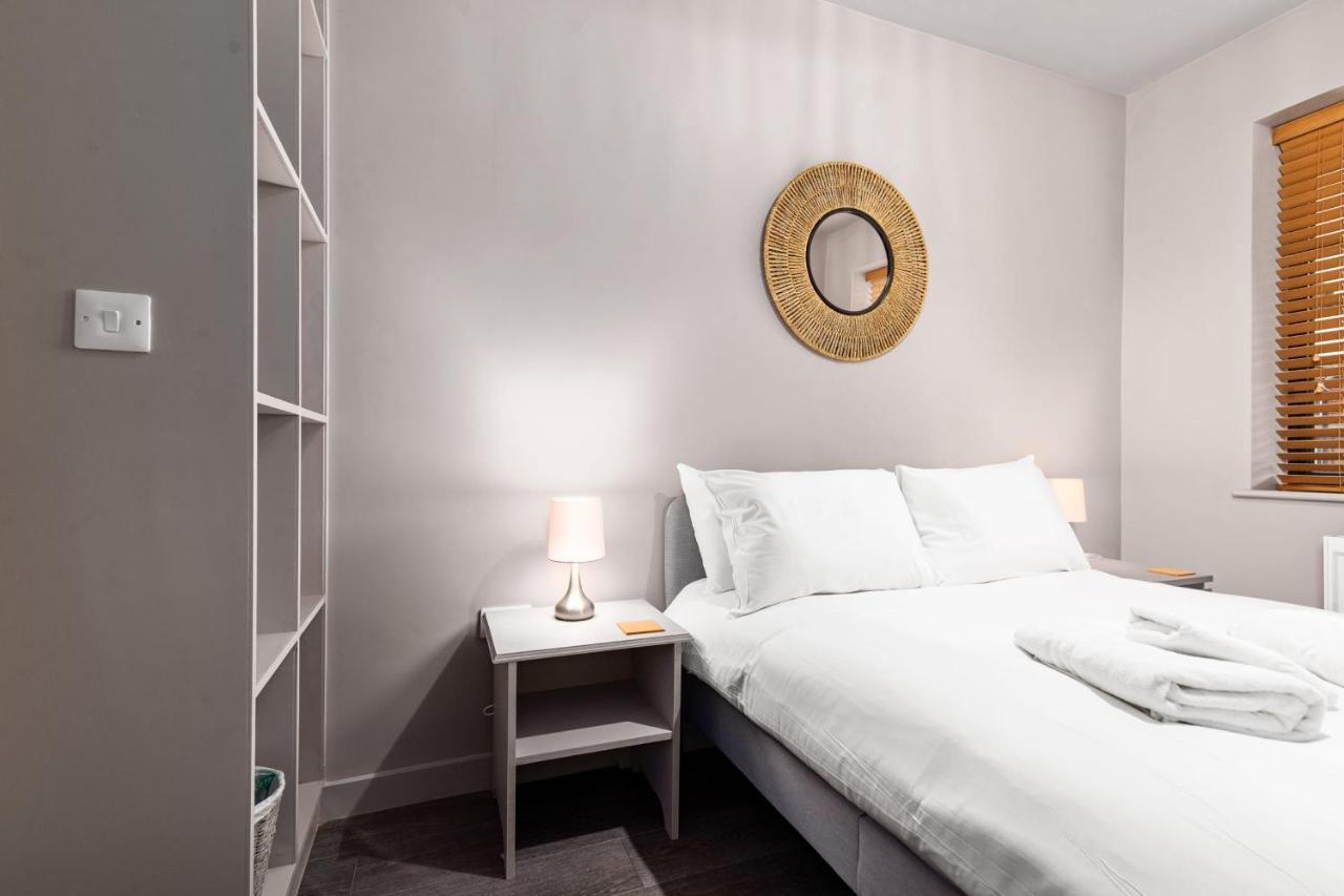 Lovely 2-Bed Apartment - Hosted By Guestreadyロンドン エクステリア 写真