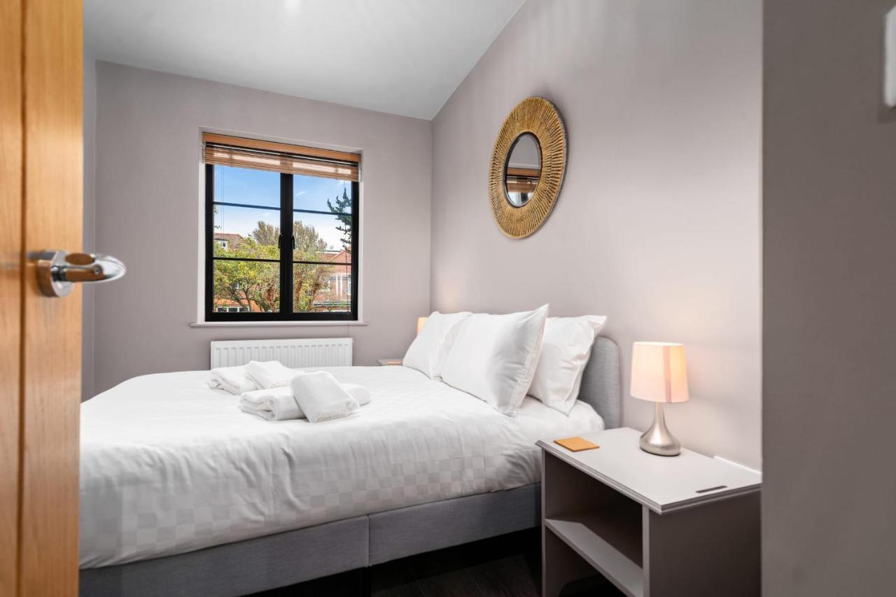 Lovely 2-Bed Apartment - Hosted By Guestreadyロンドン エクステリア 写真