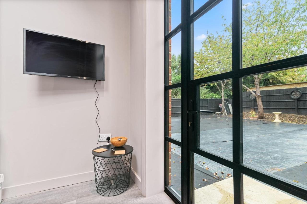 Lovely 2-Bed Apartment - Hosted By Guestreadyロンドン エクステリア 写真