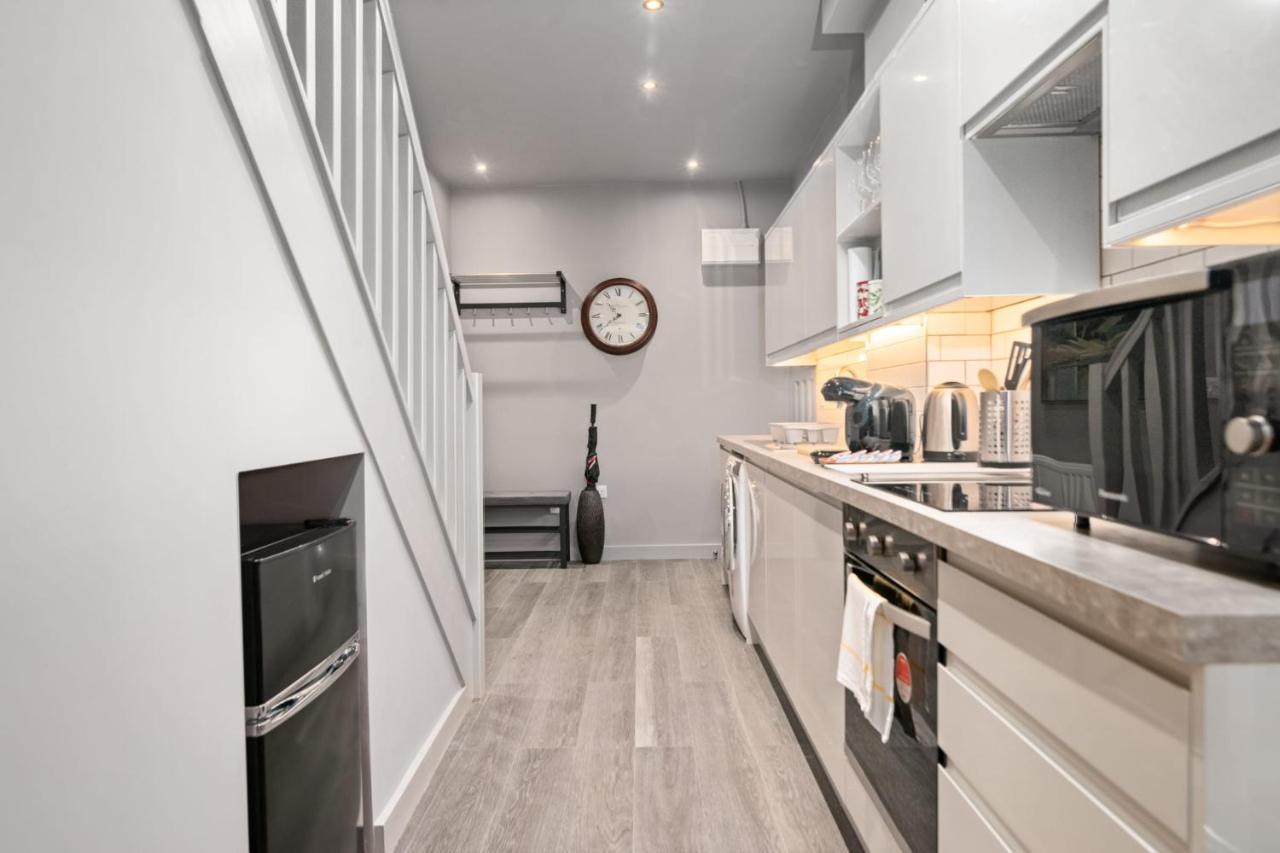 Lovely 2-Bed Apartment - Hosted By Guestreadyロンドン エクステリア 写真